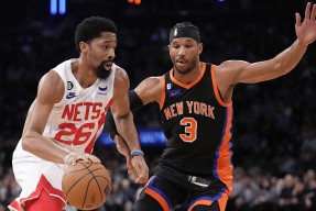 亚博体育在线-风云突变！皇家社会今晚单刀错失；NBA季后赛版图或变；管理层满意；心理建设被强调