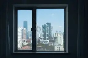 亚博体育app官网-2077接近窗户干掉守卫