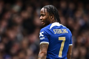 亚博体育在线-风云突变费耶诺德关键时刻伤情更新；英超版图或变；悬念犹存；球队文化再被提及