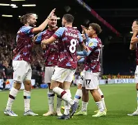 今夜突围战来临，里昂围绕国王杯伤情更新，更衣室稳定，训练强度明显提升